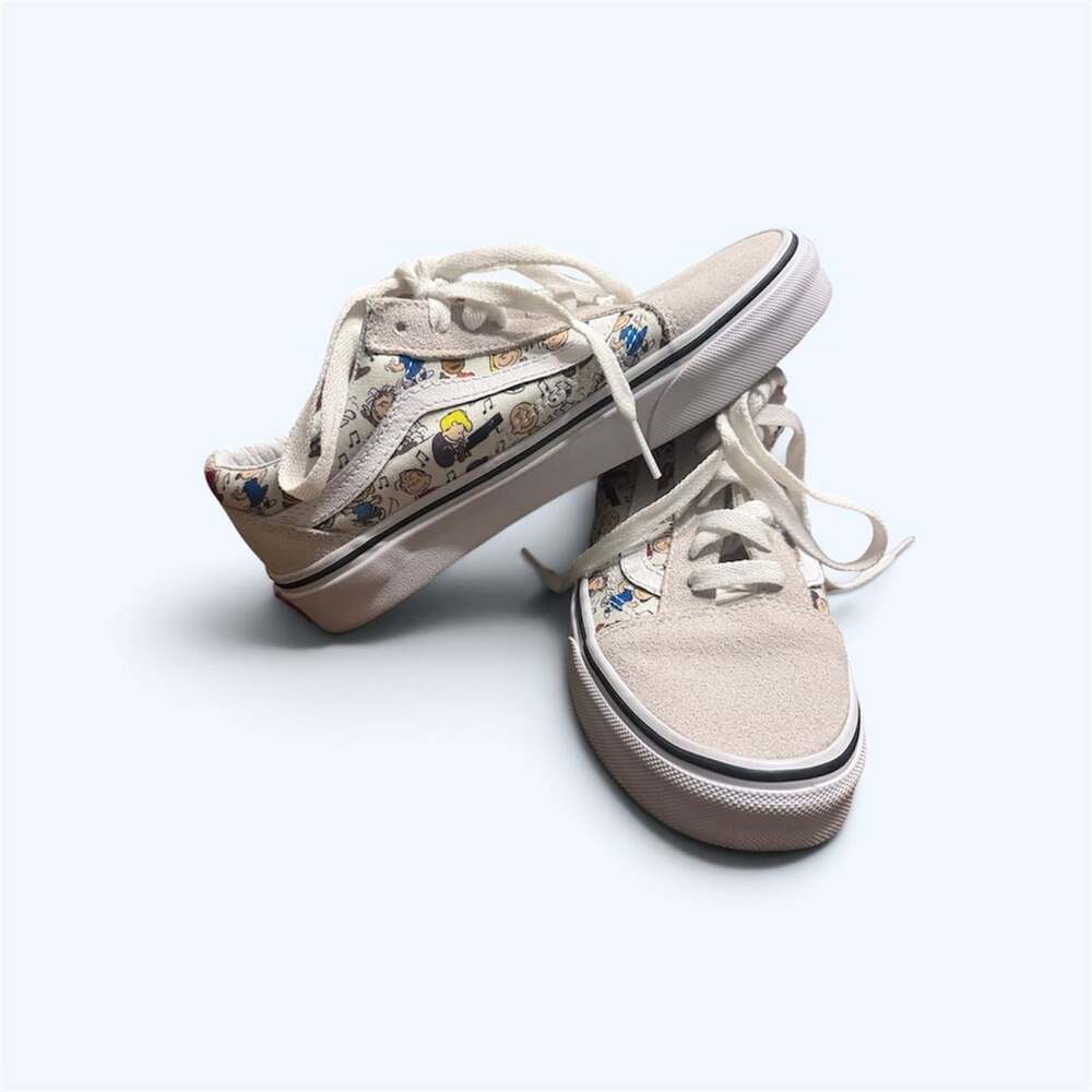 Vans x Peanuts Old Skool Snoopy Charlie Brown 2017 Rare Women’s 5 Men’s 3.5